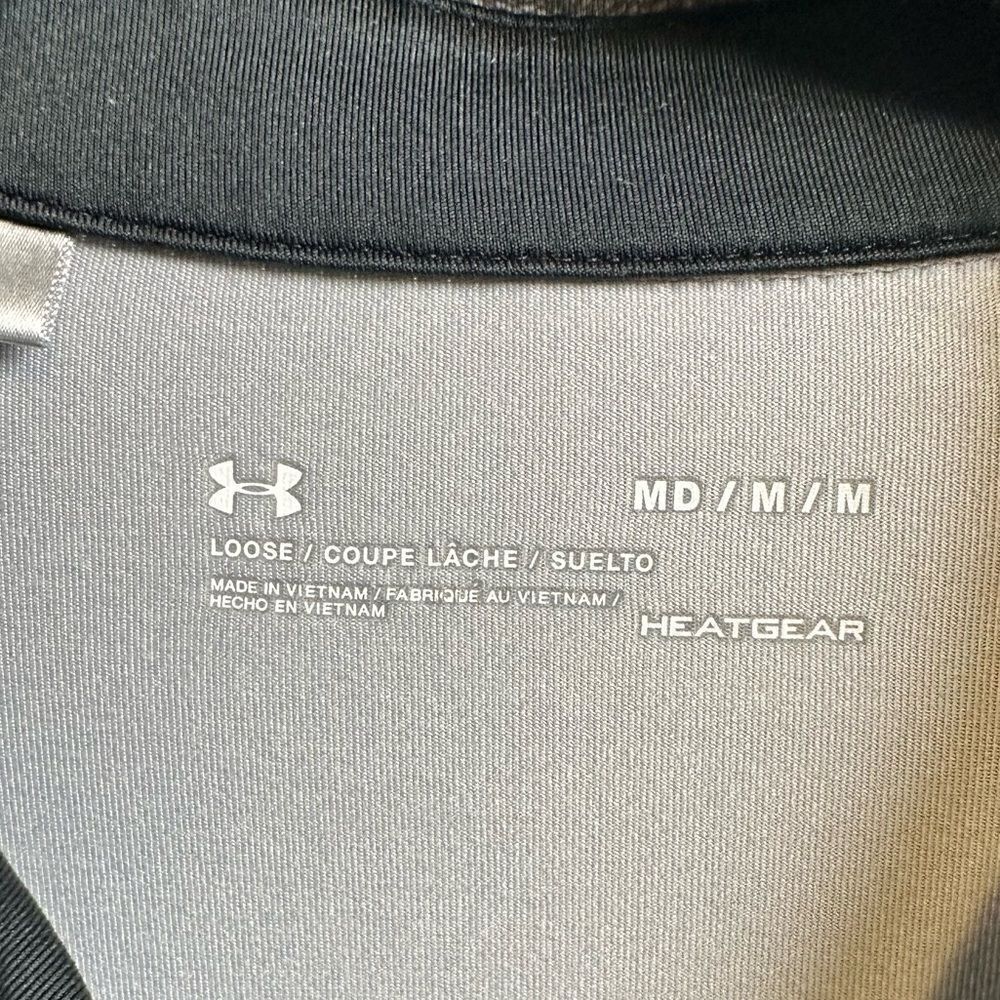 EUC Under Armour UA Men’s Loose Fit Heat Gear Polo Black Heather - Size Medium - Picture 4 of 7
